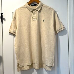 Mens short sleeve polo shirt. Polo Ralph Lauren brand. Size Large